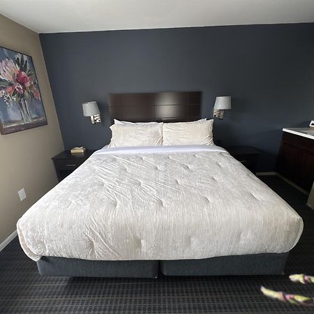 Mainstay Inn Phoenixville Bagian luar foto