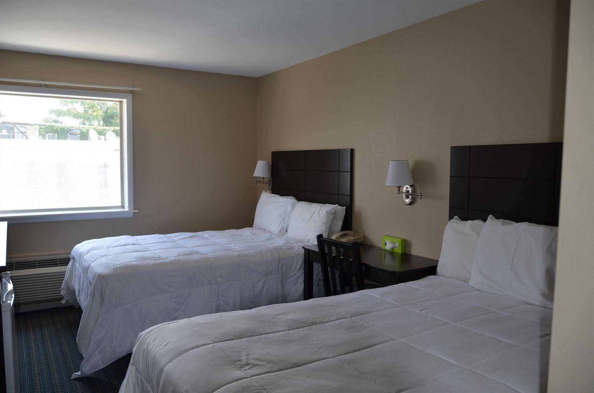 Mainstay Inn Phoenixville Bagian luar foto
