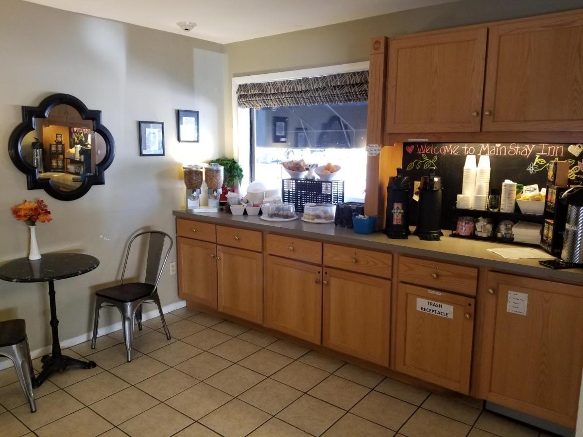 Mainstay Inn Phoenixville Bagian luar foto